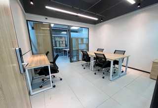 广东模型米奇和米妮的太空火箭优化价格